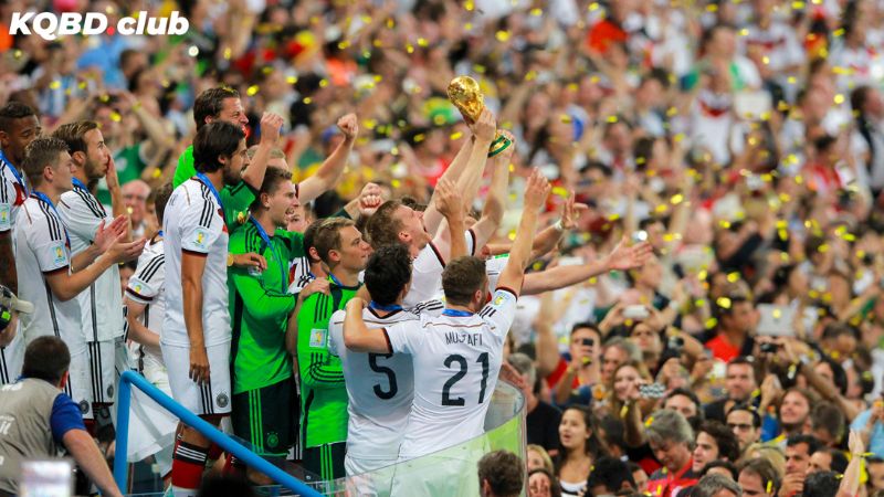 Bóng đá Đức: Nơi của sự kỷ luật và hiệu quả Bóng đá Đức: Nơi của sự kỷ luật và hiệu quả